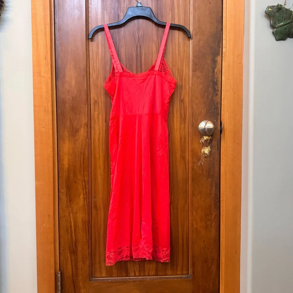 Vintage Red Lace Full Slip Chamise w/ Chiffon and Lace Trim adj straps (M) - Picture 5 of 10